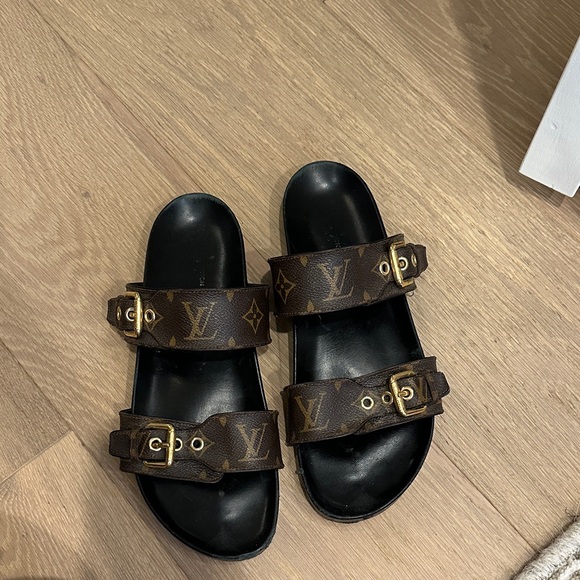 Louis Vuitton Black and Brown Monogram Slides - Picture 2 of 5